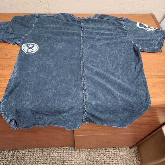 Affliction mens m shirt - Picture 2 of 2